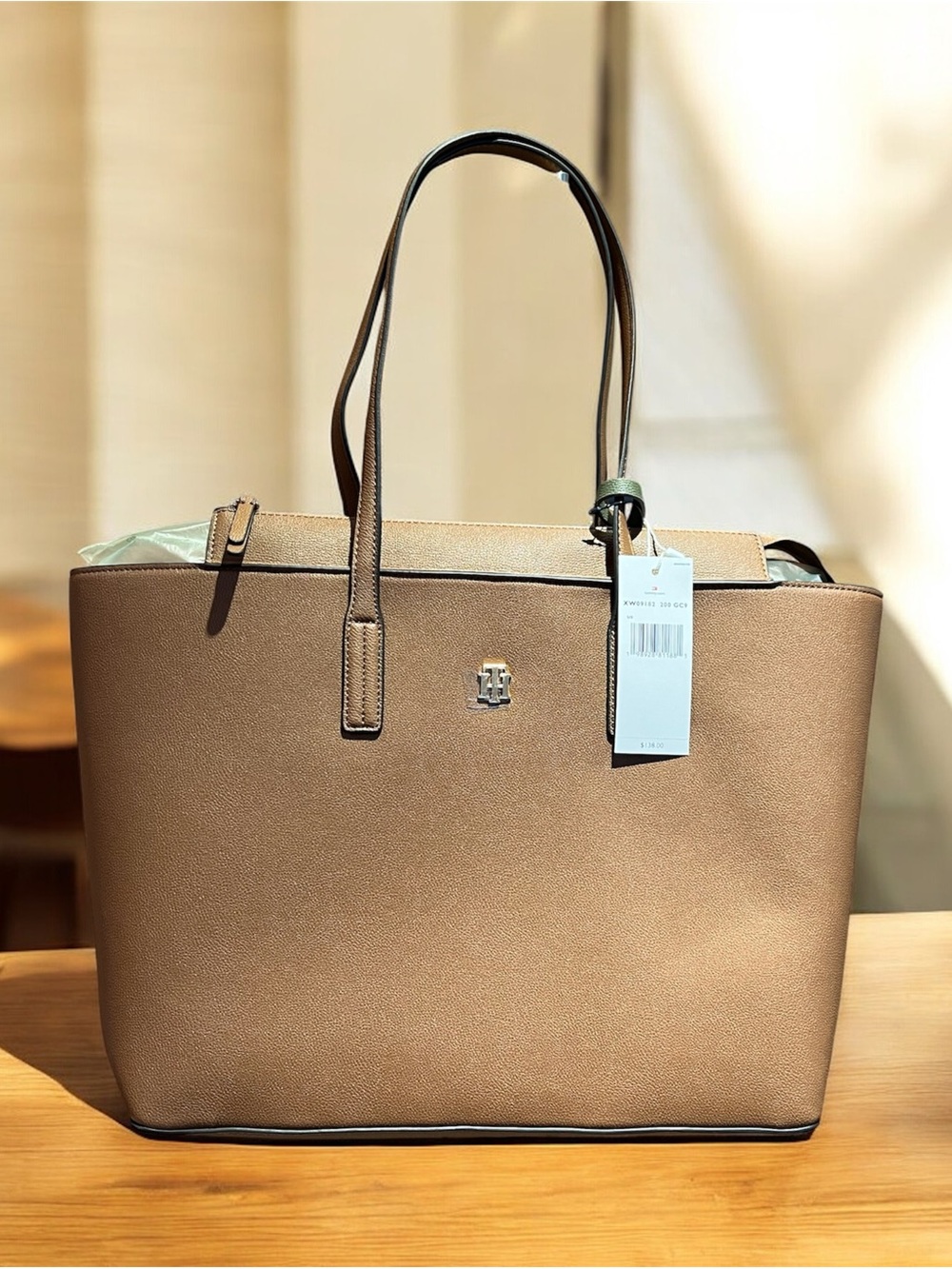 Women's Brown/cognac Tote Bag with gold tone Logo Detail